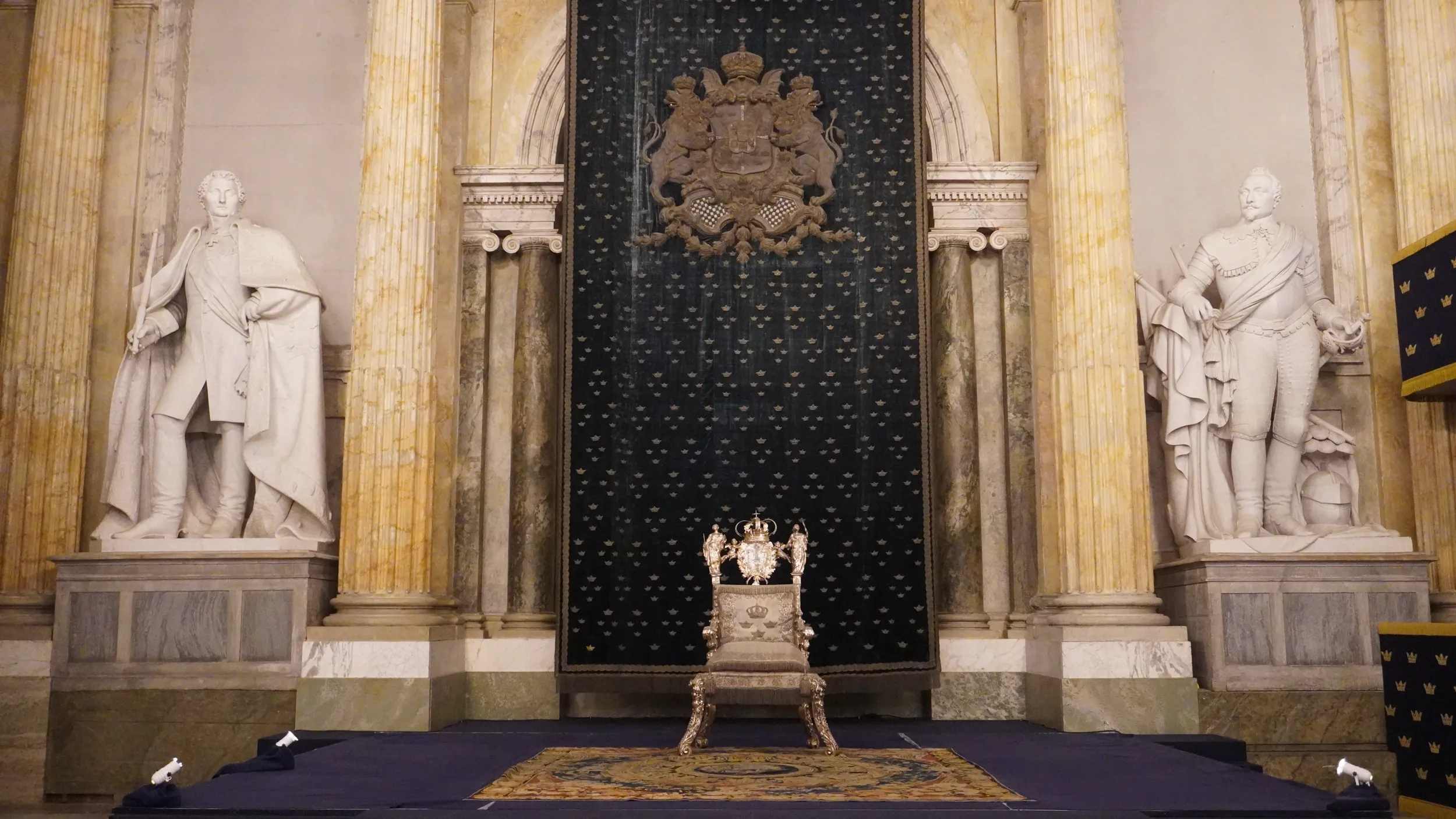 Foto Il palazzo
                        reale